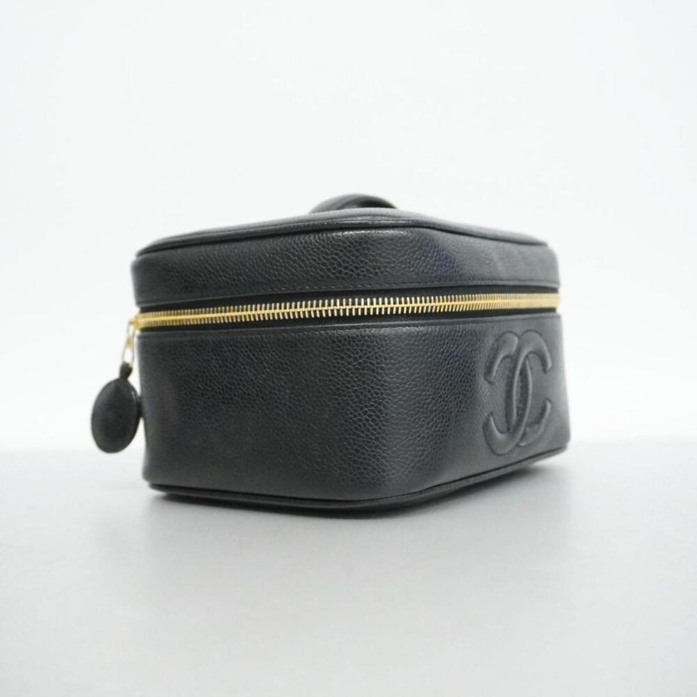 Chanel Vanity Black Leather Clutch Bag (Pre-Owned) - Picture 4 of 12